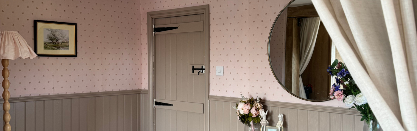 How to Create an English Countryside Aesthetic in Any Home