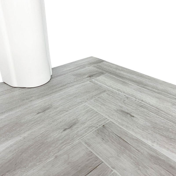 Morlich Oak Herringbone SPC Flooring | w/ Built In Underlay | Elegance Range | 0.806m² Pack